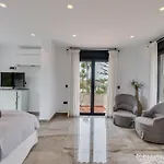 Beachside In Carib Playa Marbella