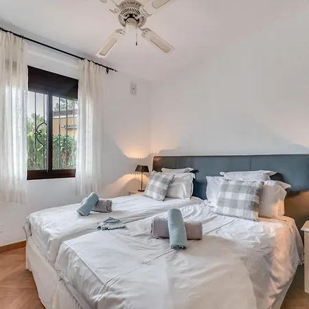 Beachside In Carib Playa Villa *